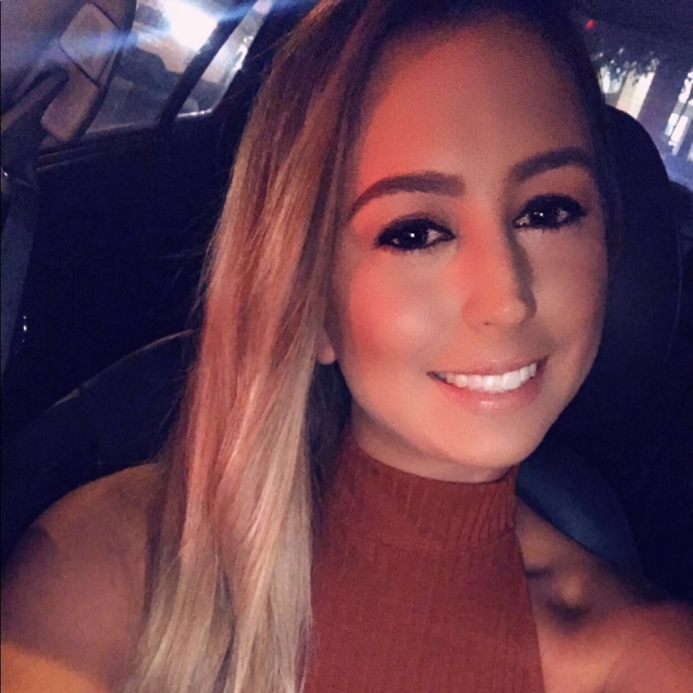 Meet your Posher, Santanna